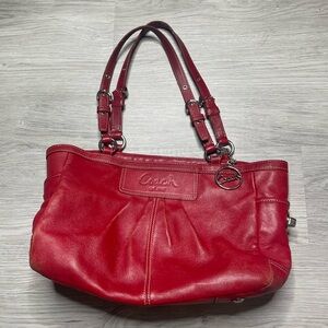 Coach Red Shoulder Bag with Classic Design